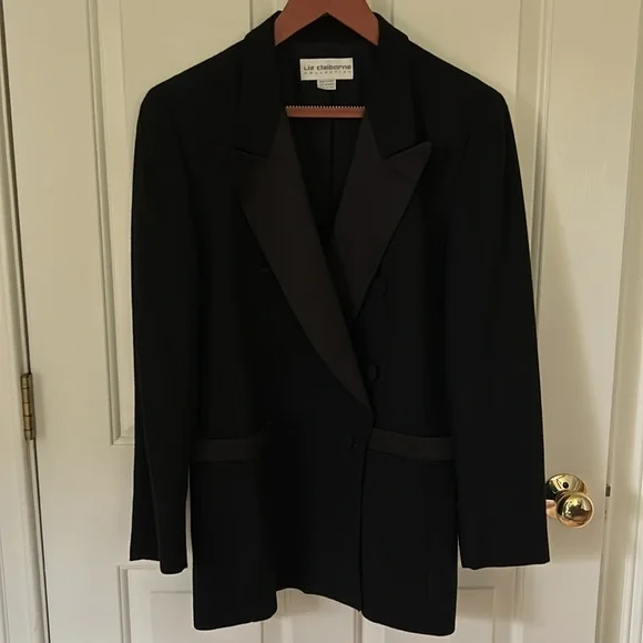 Liz Claiborne Collection vintage Tuxedo Jacket Blazer 100% Wool Size 6 - Picture 2 of 16